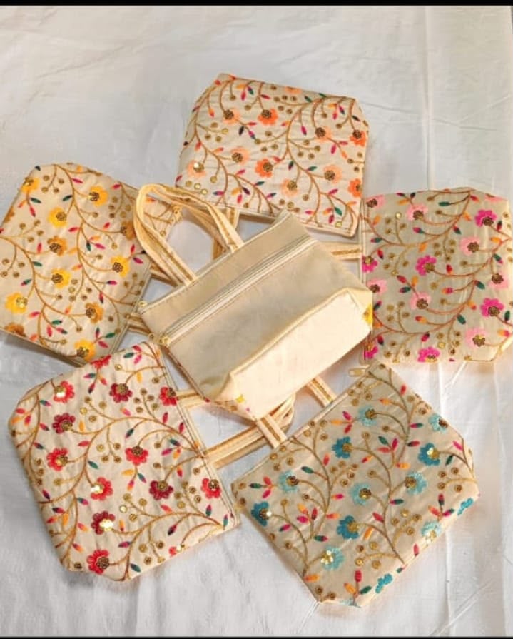 Elegant Hand-Embroidered Potli Bag - Image 9